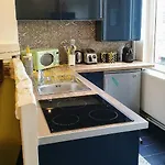 Maison Hypercentre Avec Parking Gratuit Apartment Rouen