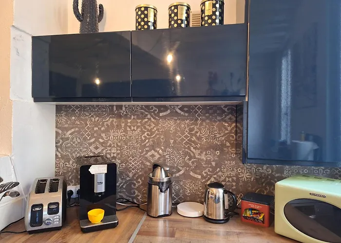 Maison Hypercentre Avec Parking Gratuit Apartment *